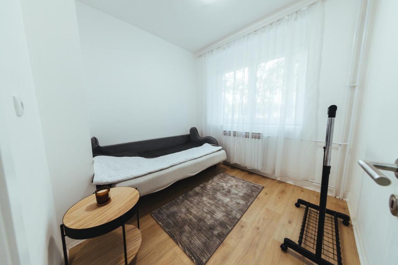 Sunny Apartment Kragujevac Exteriör bild